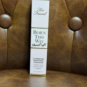 Too Faced Born This Way Ethereal Light Concealer – Sugar – New in Box